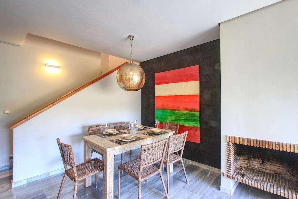 1081 - Golden Jacuzzi Appartement Marbellac