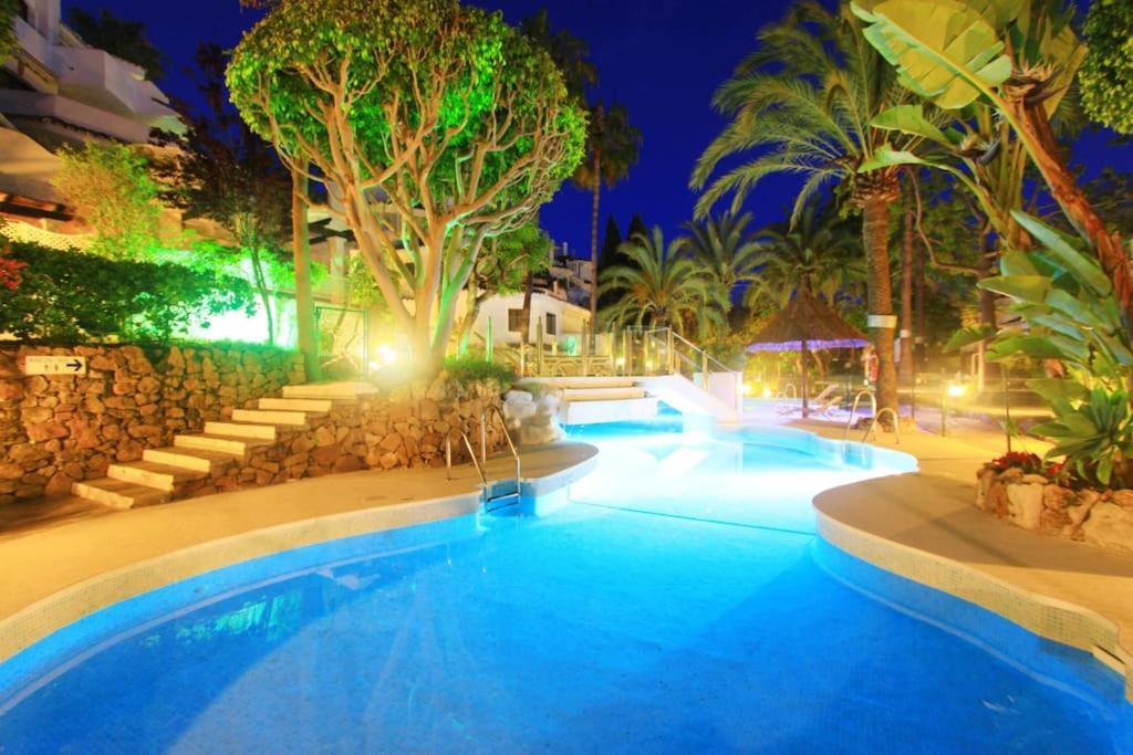 Appartement 1081 - Golden Jacuzzi Marbellac