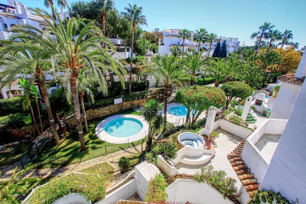 Appartement 1081 - Golden Jacuzzi Marbellac