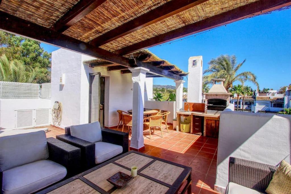 1081 - Golden Jacuzzi Appartement Marbellac